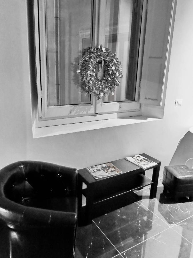 Nik Rooms Roma Eksteriør bilde